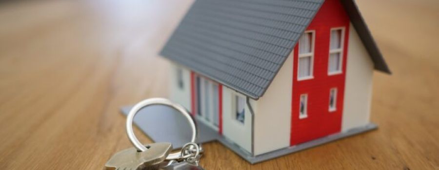 Keyholder with shape of a house